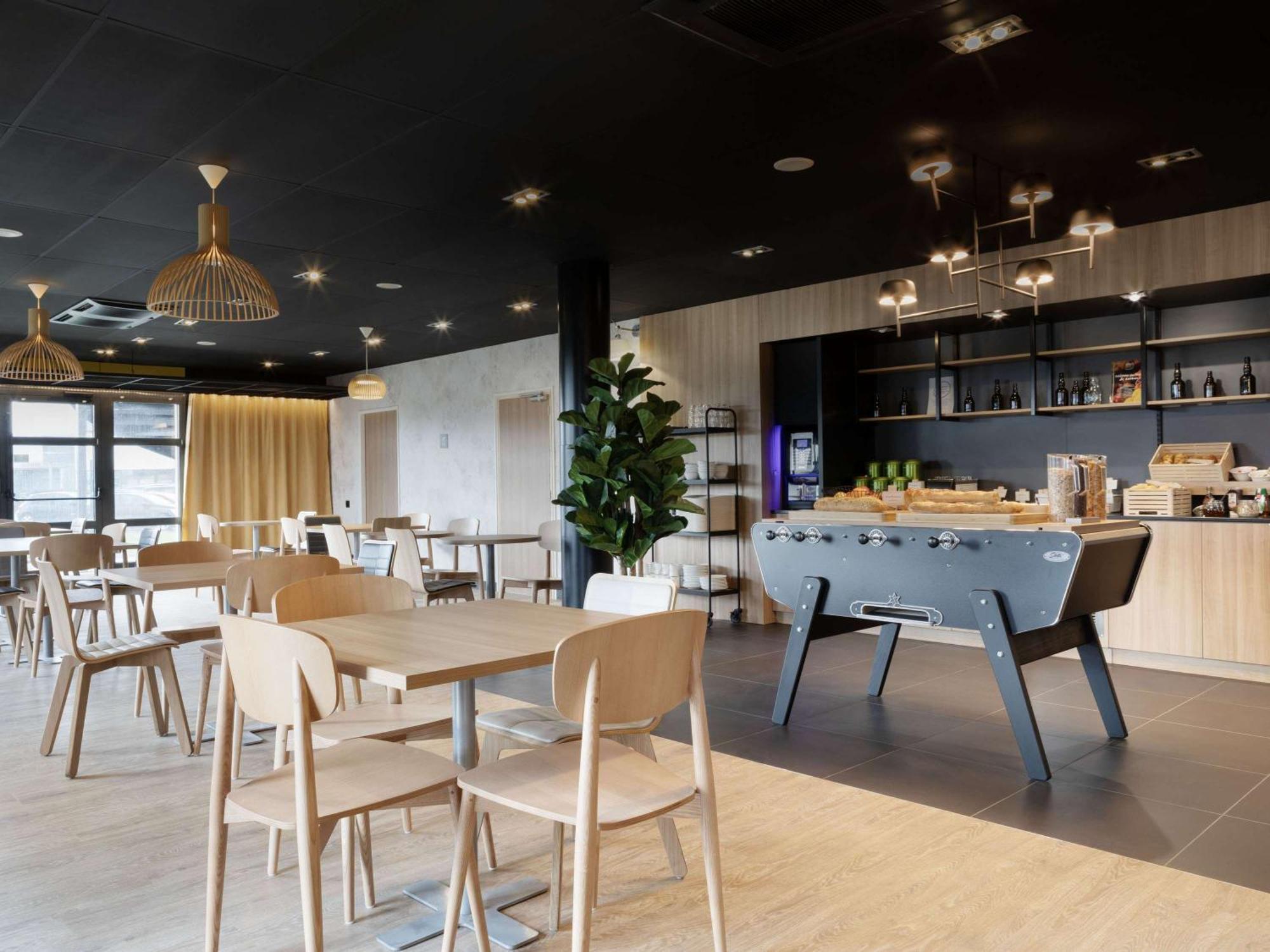 Hotel Ibis Douai Dechy Exterior foto
