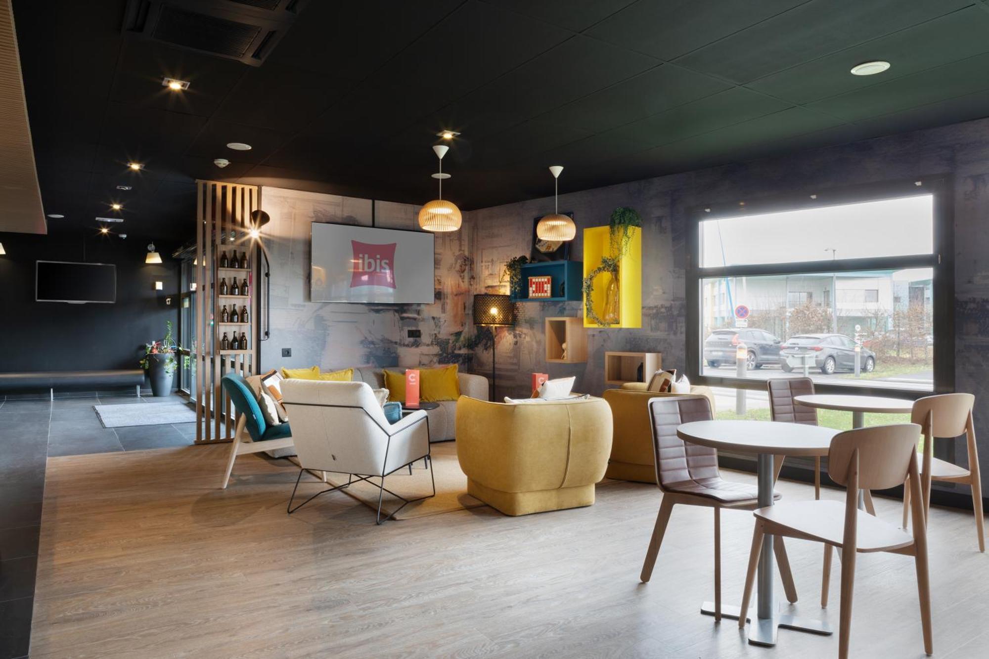 Hotel Ibis Douai Dechy Exterior foto